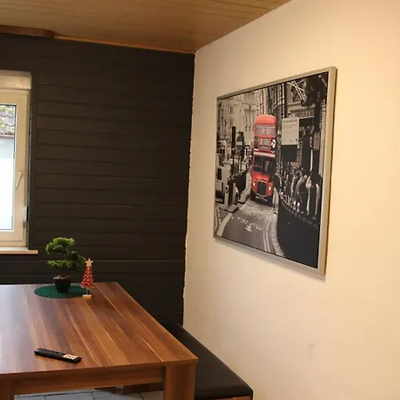 Stadtmitte Monteurwohnung Apartman *