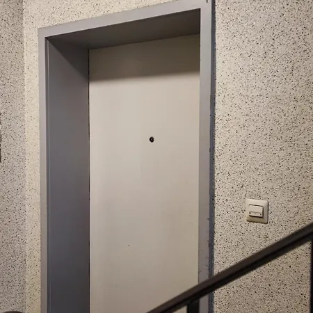 Stadtmitte Monteurwohnung Apartman